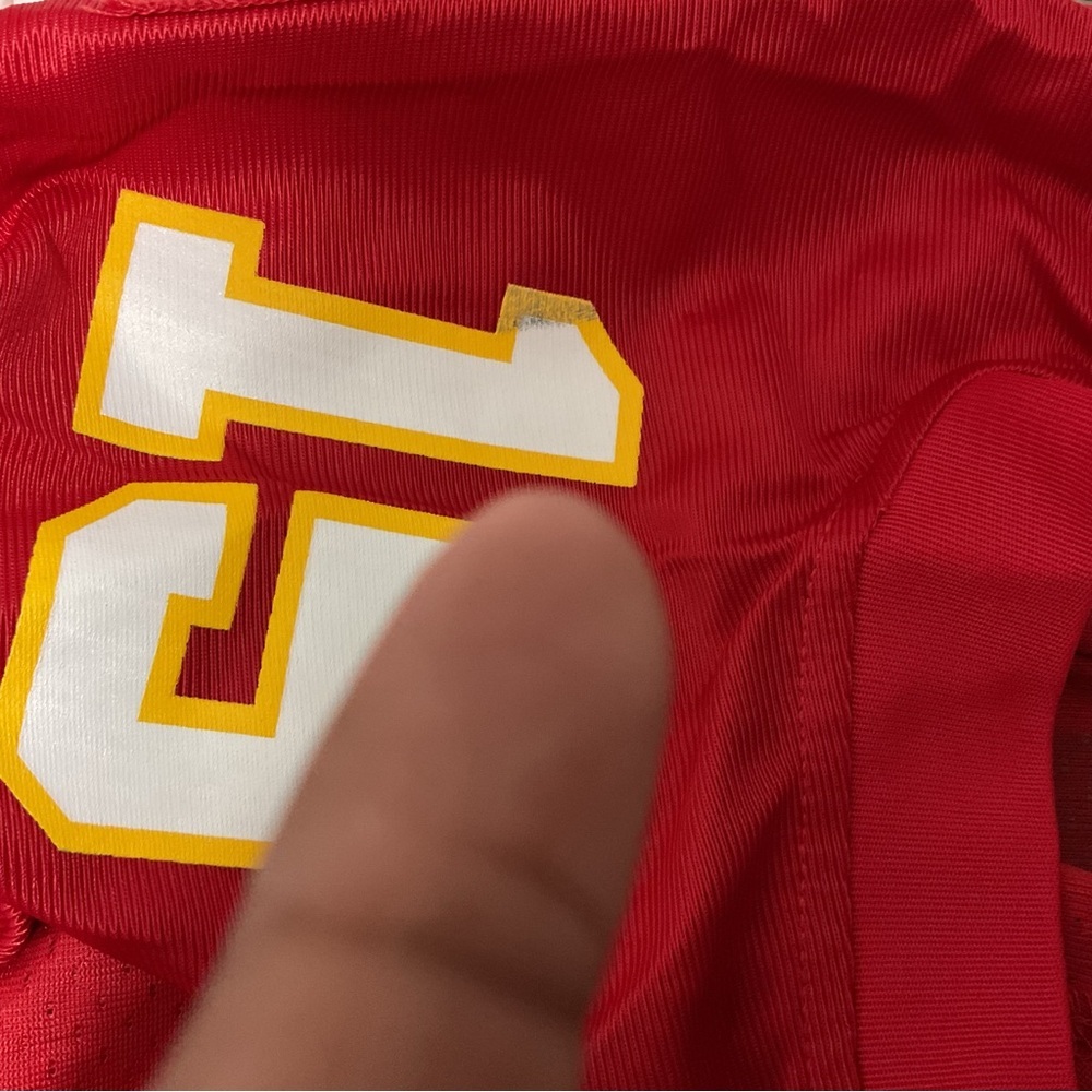 NFL MAHOMES RED FOOTBALL JERSEY SIZE S - Picture 9 of 10